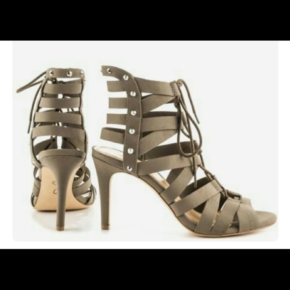 Jessica Simpson Grey Lace Up Shoes